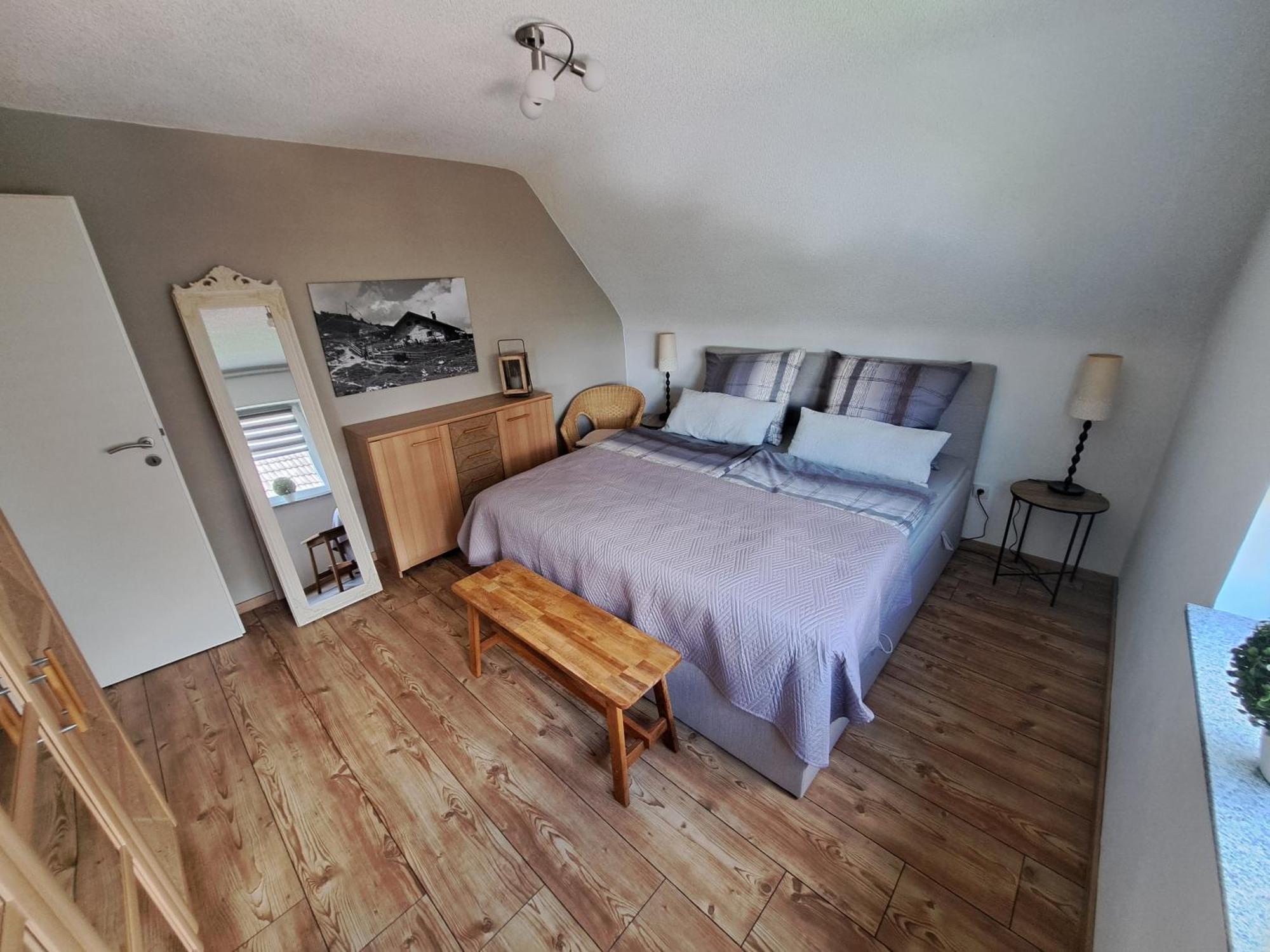 Wunderschoenes 2 Zimmer Apartment Inkl. Parkplatz Asbach  Exteriör bild